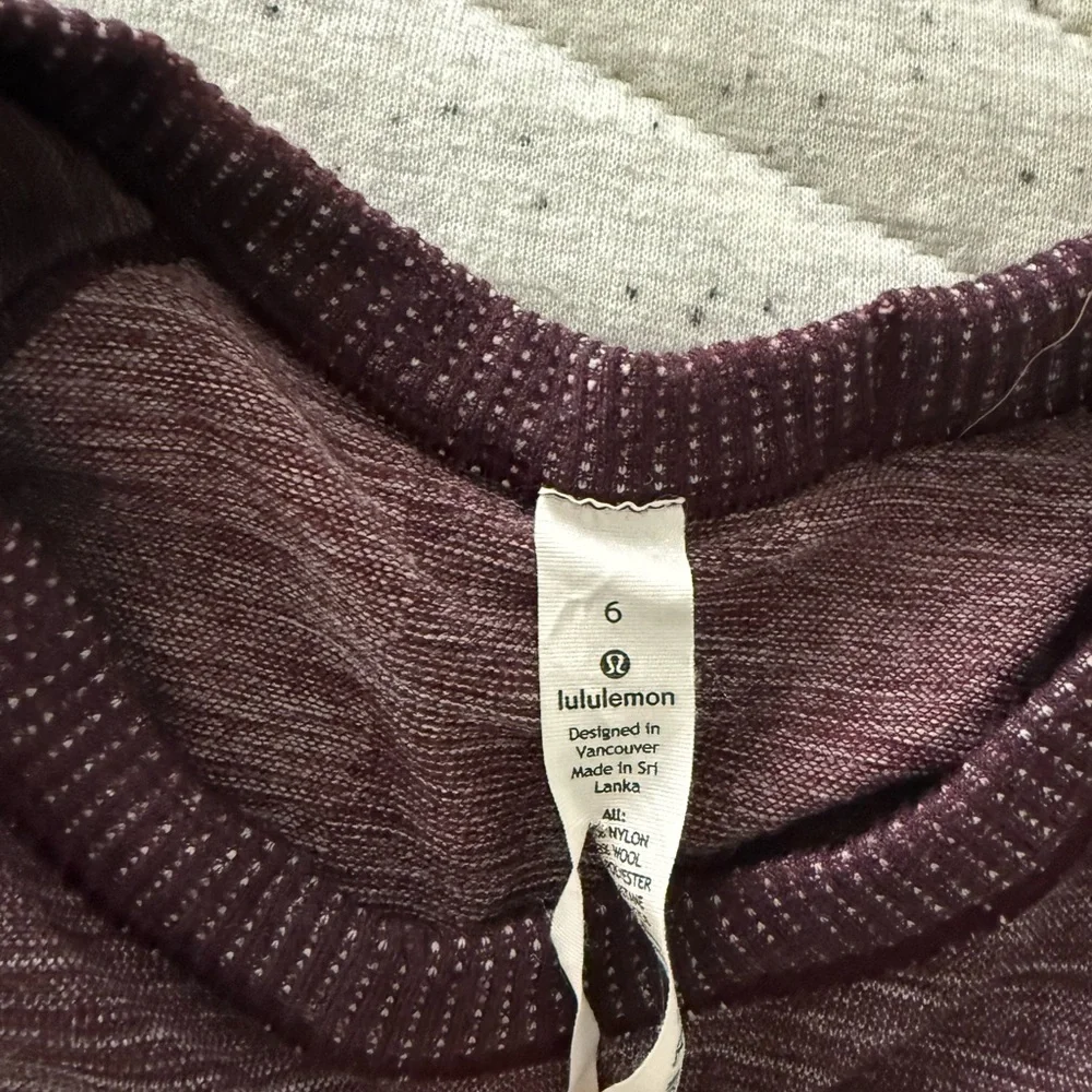 Lululemon top - Picture 2 of 6